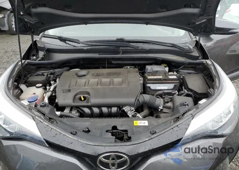 2021 Toyota C-Hr Xle z USA, uszkodzony, nr VIN NMTKHMBXXMR132431